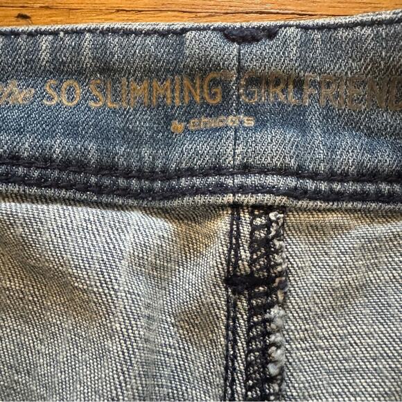 Chico's So Slimming Girlfriend Crop medium wash striped jeans size 1 (8)
 b17 - Picture 4 of 7